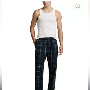 Polo Ralph Lauren
Men's Yarn-Dyed Pajama Pants